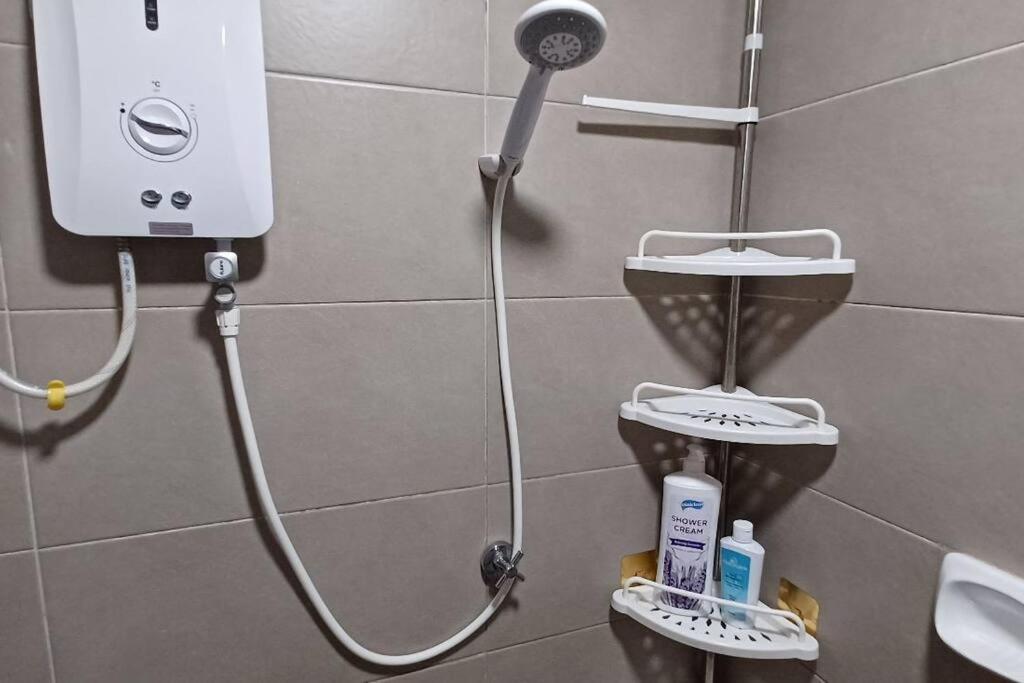 Homestay Arc Cozyhome Austin Hills 4-5Pax Джохор-Бару Экстерьер фото