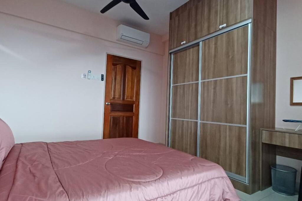 Homestay Arc Cozyhome Austin Hills 4-5Pax Джохор-Бару Экстерьер фото